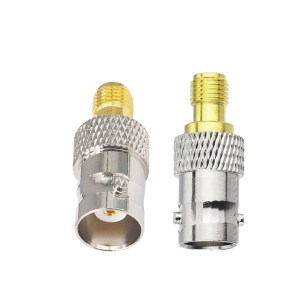 microwave communication adapter, SDR BNC coupler, SMA port jointer, RF signal adapter, lab test connector, radio frequency interface, BNC jack to SMA female plug