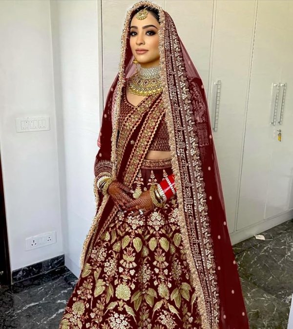 NETBOON Sada Saubhagyawati Bhava Bridal Wedding Dupatta with Sequins Lace | Dulhan Chunni 2.5m